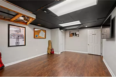 245 Morrison Dr, Pittsburgh, PA 15216 - Photo 27