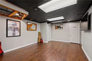 245 Morrison Dr, Pittsburgh, PA 15216 - Photo 27