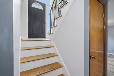 114 Kollar Dr, Liberty Boro, PA 15133 - Photo 7