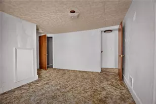 2812 Edwards Wy, Pittsburgh, PA 15203 - Photo 9
