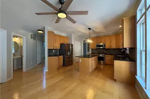 108 Creekwood Dr, Peters Township, PA 15367 - Photo 7