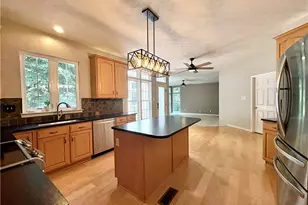 108 Creekwood Dr, Peters Township, PA 15367 - Photo 11