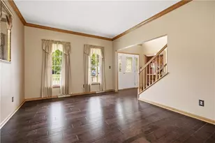 918 Gregory Ct, Cranberry Township, PA 16066 - Photo 9