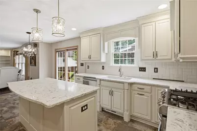 918 Gregory Ct, Cranberry Township, PA 16066 - Photo 11