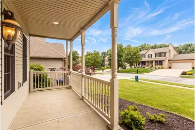 918 Gregory Ct, Cranberry Township, PA 16066 - Photo 3