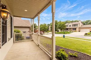 918 Gregory Ct, Cranberry Township, PA 16066 - Photo 3
