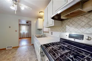 2714 Tillia St, Pittsburgh, PA 15101 - Photo 11