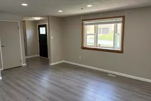 183 Old Ridge Rd, Findlay Township, PA 15108 - Photo 5