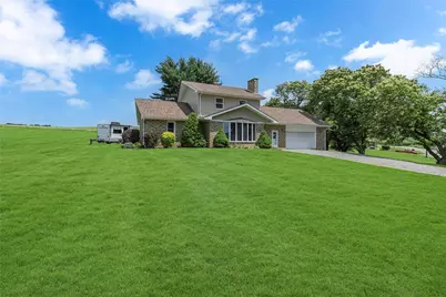1449 N Tower Rd, Perry Township, PA 16123 - Photo 11