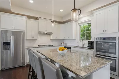 245 Lucca Ln, Pittsburgh, PA 15241 - Photo 9