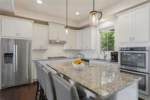 245 Lucca Ln, Pittsburgh, PA 15241 - Photo 9