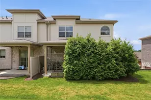 245 Lucca Ln, Pittsburgh, PA 15241 - Photo 31