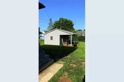 556 Spruce Ave, Sharon, PA 16146 - Photo 3