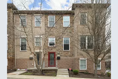 154 Sweetbriar Village Trl, Pittsburgh, PA 15211 - Photo 1