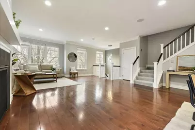 154 Sweetbriar Village Trl, Pittsburgh, PA 15211 - Photo 7