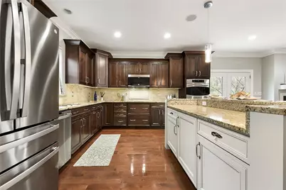 154 Sweetbriar Village Trl, Pittsburgh, PA 15211 - Photo 23