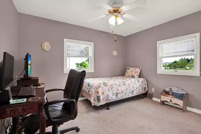320 Cedar St, Jeannette, PA 15644 - Photo 17