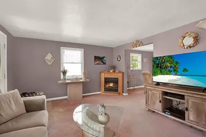 320 Cedar St, Jeannette, PA 15644 - Photo 7