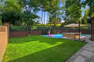 1660 Queens Dr, South Park, PA 15129 - Photo 31
