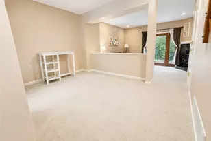 120 Spruce Ct, Ross Twp, PA 15229 - Photo 11