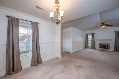 203 Brookstone Ct, Center Township, PA 16001 - Photo 11