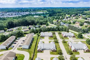 203 Brookstone Ct, Center Township, PA 16001 - Photo 29