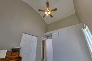 446 Blank School Rd, Hempfield Township, PA 15601 - Photo 15