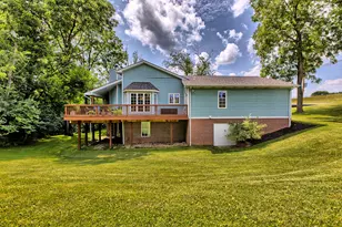 446 Blank School Rd, Hempfield Township, PA 15601 - Photo 25
