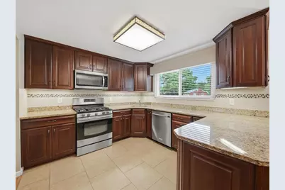 8424 Edwood Rd, Pittsburgh, PA 15237 - Photo 13