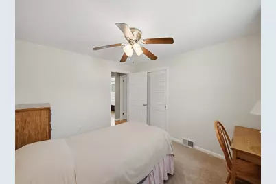 8424 Edwood Rd, Pittsburgh, PA 15237 - Photo 21