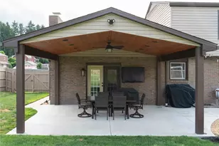 236 Lisa Dr, Bethel Park, PA 15102 - Photo 43