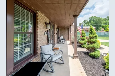 236 Lisa Dr, Bethel Park, PA 15102 - Photo 3