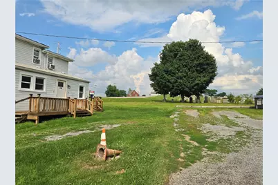 101 Sandy Hill Rd, Clinton Township, PA 16056 - Photo 5