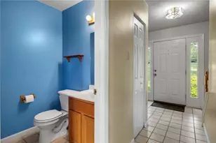 626 Preferred Dr, South Franklin, PA 15301 - Photo 9