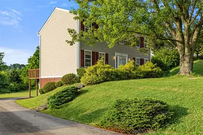 626 Preferred Dr, South Franklin, PA 15301 - Photo 3