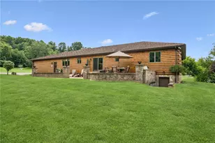 418 Vernon Dr, Rostraver, PA 15089 - Photo 3
