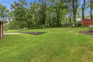 208 Maplewood Dr, Peters Township, PA 15317 - Photo 33