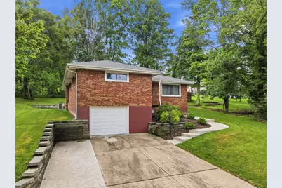208 Maplewood Drive, Peters Township, PA 15317 - Photo 3