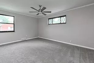 2200 William Penn Hwy, Pittsburgh, PA 15235 - Photo 7