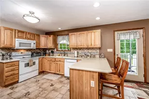 56 Locust St, Center Township-Homer City, PA 15748 - Photo 3