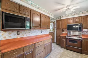 14 Oak St, Fallowfield, PA 15022 - Photo 7