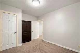 955 Boyce Rd, Bridgeville, PA 15017 - Photo 23