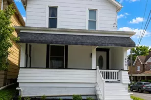 439 Longfellow St, Vandergrift, PA 15690 - Photo 1