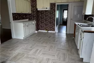 607 Purdum St, East Brady, PA 16028 - Photo 9