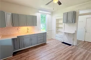 2013 S Jefferson St, Shenango Township, PA 16102 - Photo 7