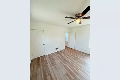 2013 S Jefferson St, Shenango Township, PA 16102 - Photo 15