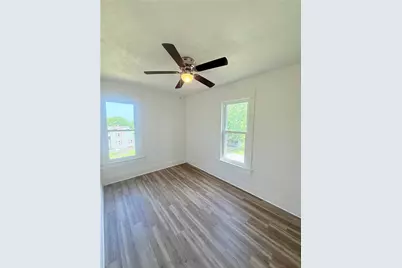 2013 S Jefferson St, Shenango Township, PA 16102 - Photo 13