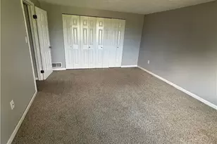 27512 Evergreen Run, Imperial, PA 15126 - Photo 5