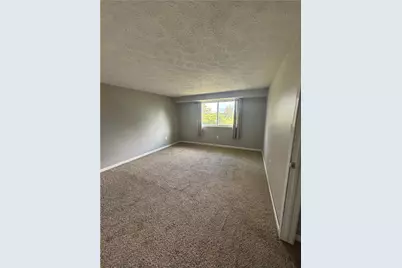 27512 Evergreen Run, Imperial, PA 15126 - Photo 7