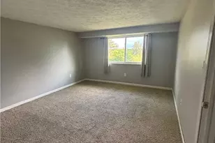 27512 Evergreen Run, Imperial, PA 15126 - Photo 7